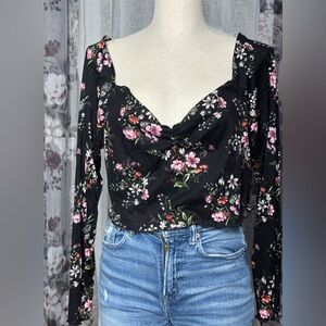 American Eagle Outfitters Black Floral Blouse